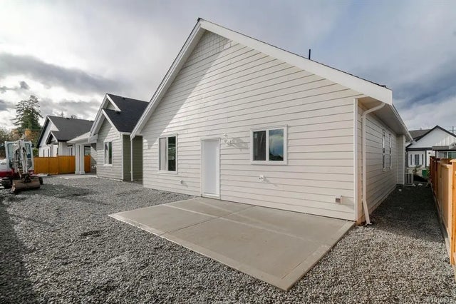 5 of 24 - 472 Hampstead St, Parksville, BC