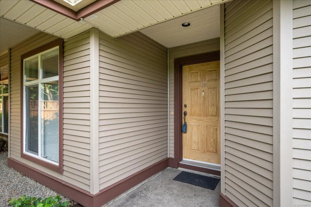 2 of 29 - 340 Young St 12, Parksville, BC