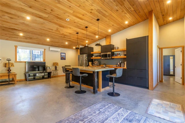 4 of 30 - 4607 Ketch Rd, Pender Island, BC