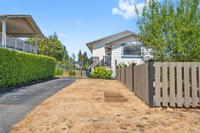 2 of 44 - 438 Renfrew St, Nanaimo, BC