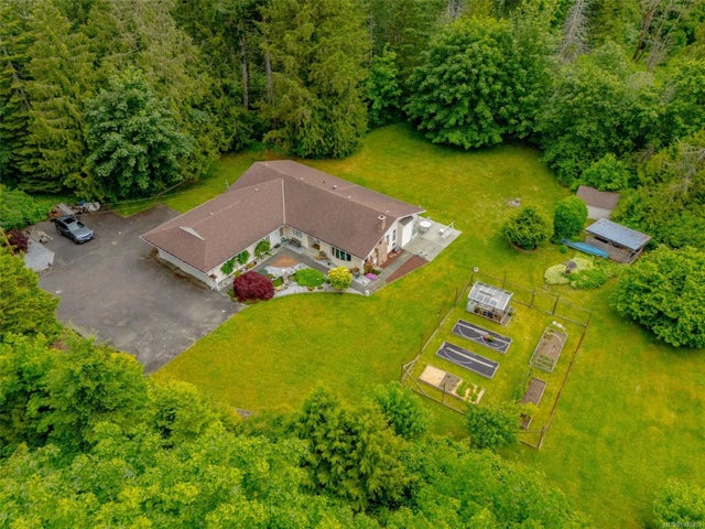 1 of 66 - 1760 Woobank Rd, Nanaimo, BC