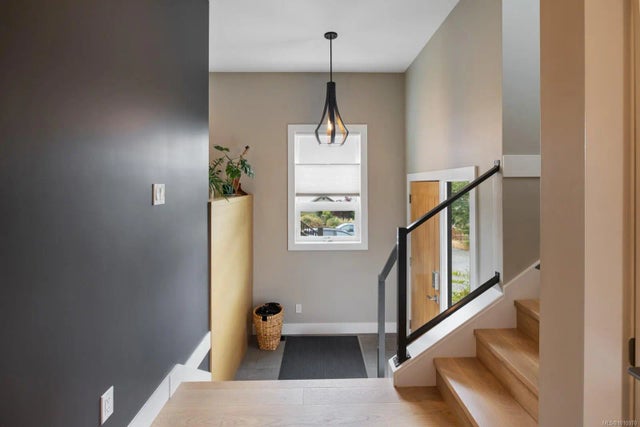 2 of 45 - C-1848 Norbury Rd, Shawnigan Lake, BC