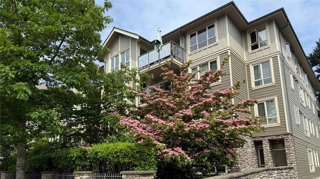 1 of 48 - 297 Hirst Ave W 404, Parksville, BC