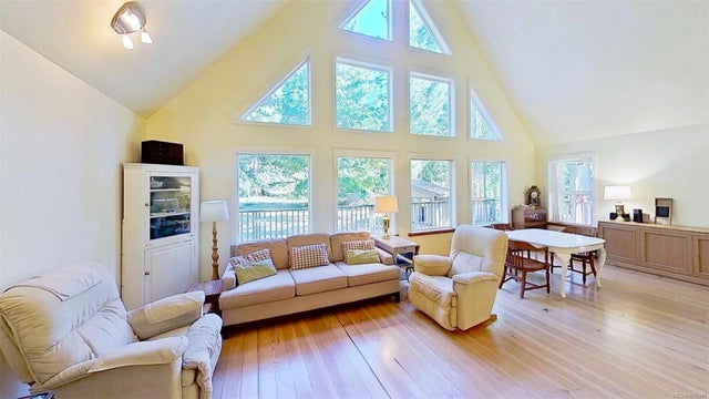 2 of 24 - 1020 Horseshoe Rd, Gabriola Island, BC