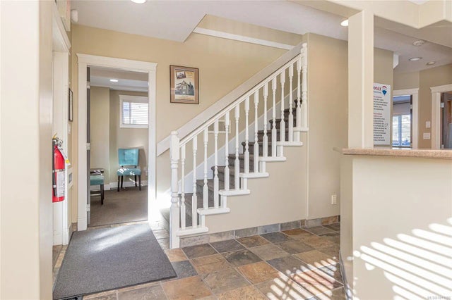 5 of 46 - 640 Esplanade Ave, Ladysmith, BC