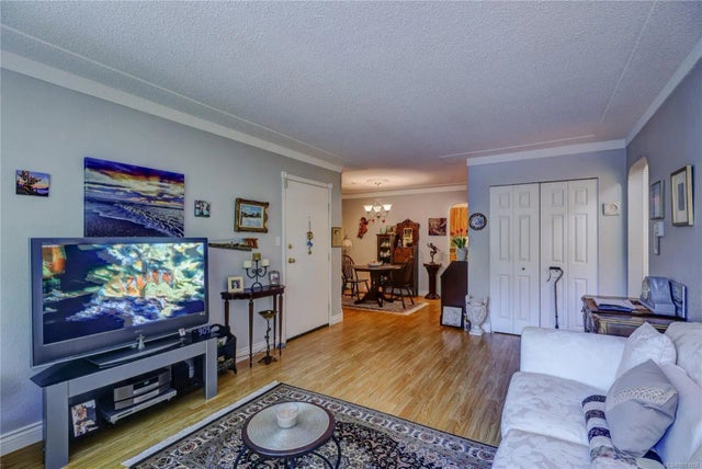4 of 33 - 322 Village Way 6, Qualicum Beach, BC