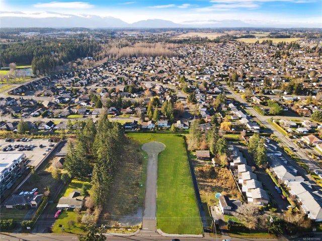 3 of 9 - Lot 2 Hummingbird Pl, Parksville, BC