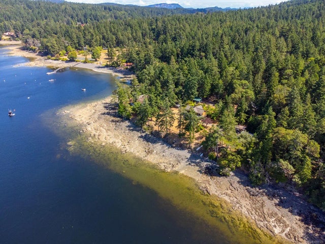 2 of 73 - 150 Jenkins Rd, Salt Spring, BC