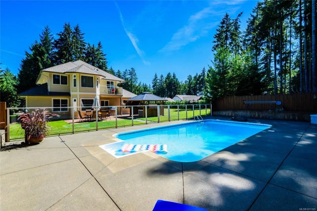 4 of 69 - 2042 Stevedor Rd, Courtenay, BC