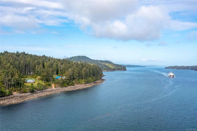 2 of 79 - 3210 Armadale Rd, Pender Island, BC