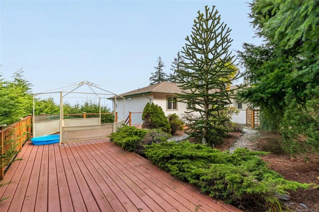1 of 65 - 4718 Laguna Way, Nanaimo, BC