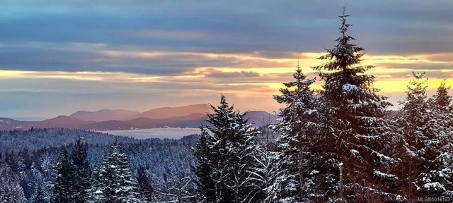 3 of 52 - 467 Dukes Rd, Salt Spring, BC