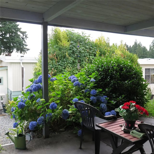 4 of 16 - 10980 Westdowne Rd 80, Ladysmith, BC