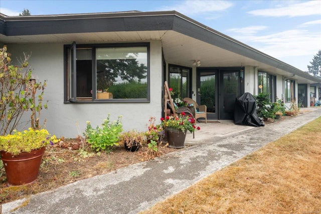 3 of 36 - 219 Bagshaw St 7, Parksville, BC