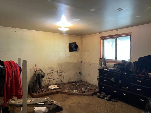 5 of 13 - 619 Keno Cres, Zeballos, BC