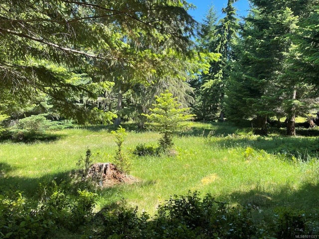 2 of 9 - 1830 Seymour Rd, Gabriola Island, BC