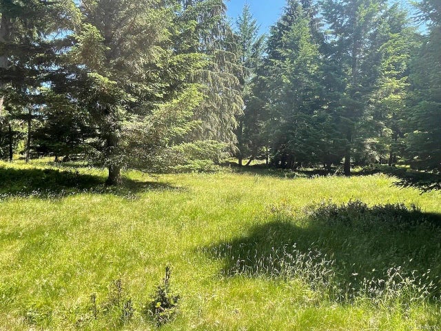 3 of 9 - 1830 Seymour Rd, Gabriola Island, BC