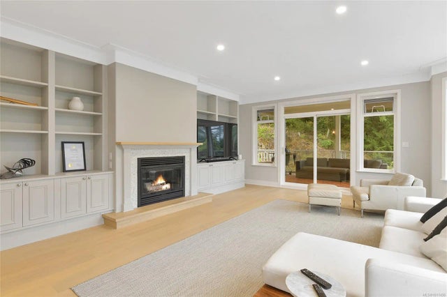 3 of 99 - 1238 Bluebell Pl, North Saanich, BC