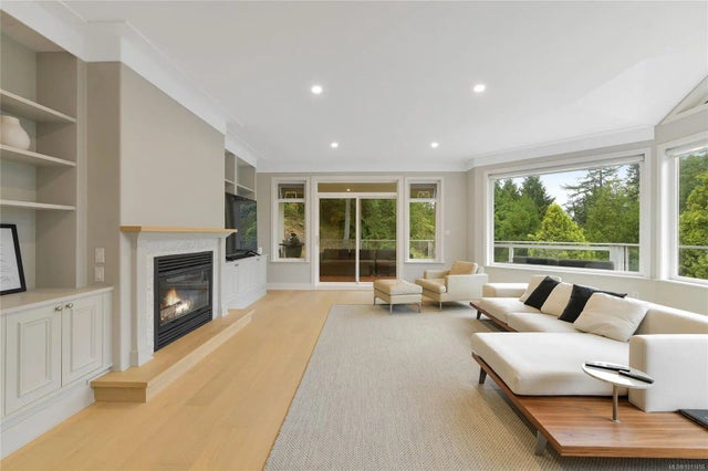 4 of 99 - 1238 Bluebell Pl, North Saanich, BC