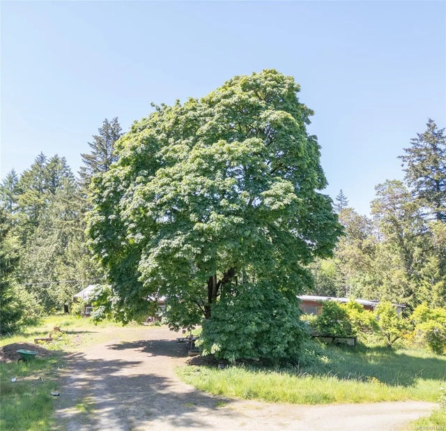 2 of 35 - 4510 Bedwell Harbour Rd, Pender Island, BC