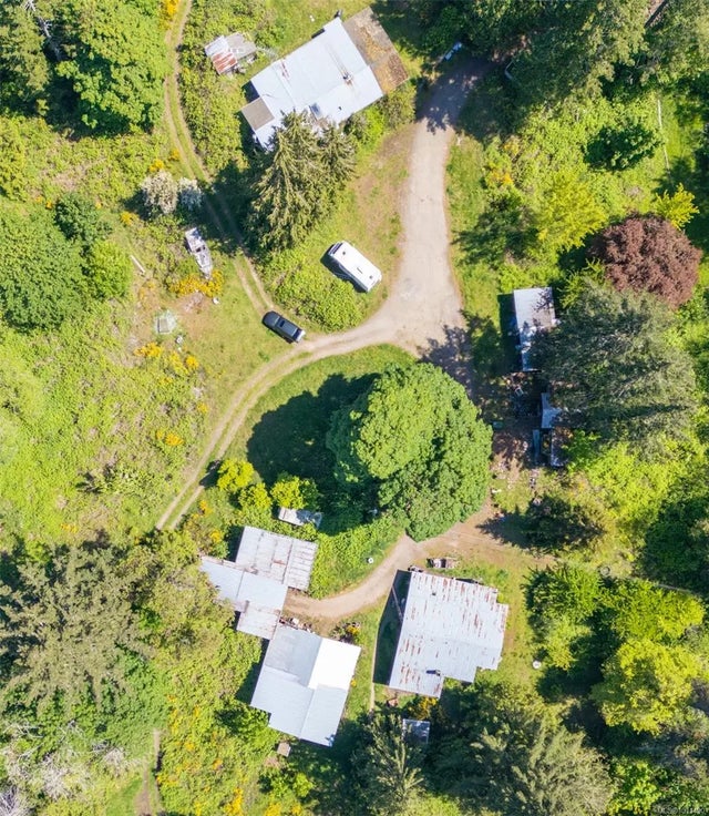 4 of 35 - 4510 Bedwell Harbour Rd, Pender Island, BC