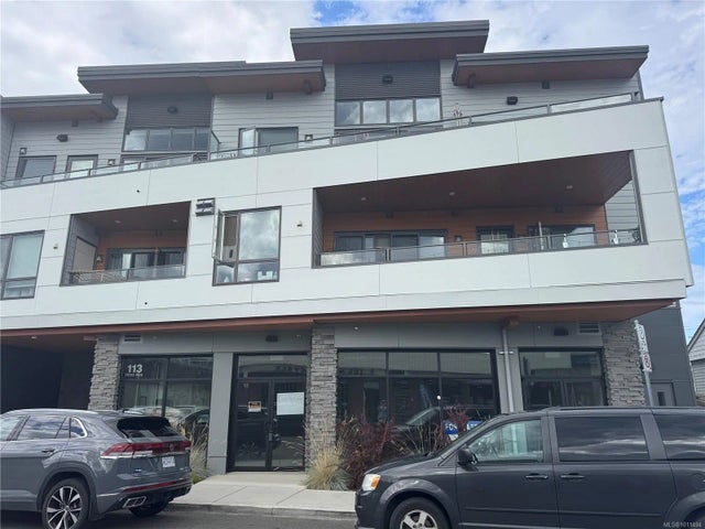 1 of 6 - 113 Hirst Ave E 101, Parksville, BC