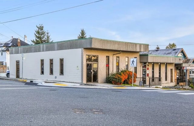 2 of 18 - 486 Franklyn St D, Nanaimo, BC