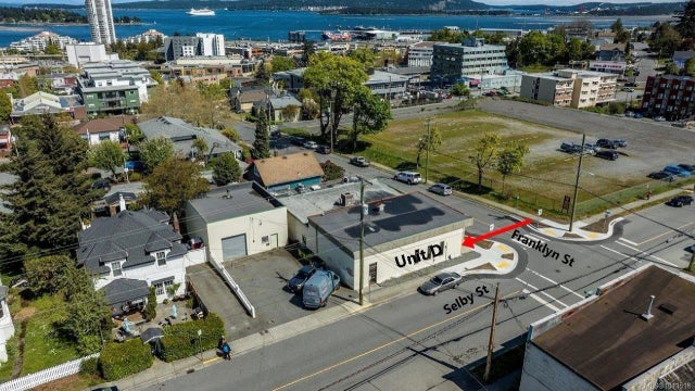 3 of 18 - 486 Franklyn St D, Nanaimo, BC