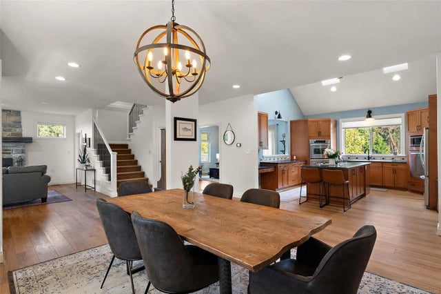 3 of 54 - 3965 Hi-mount Dr, Metchosin, BC