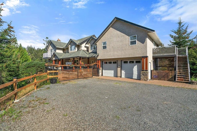 4 of 54 - 3965 Hi-mount Dr, Metchosin, BC