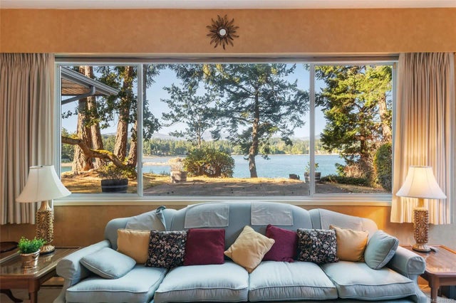 3 of 43 - 1419 Madrona Dr, Nanoose Bay, BC