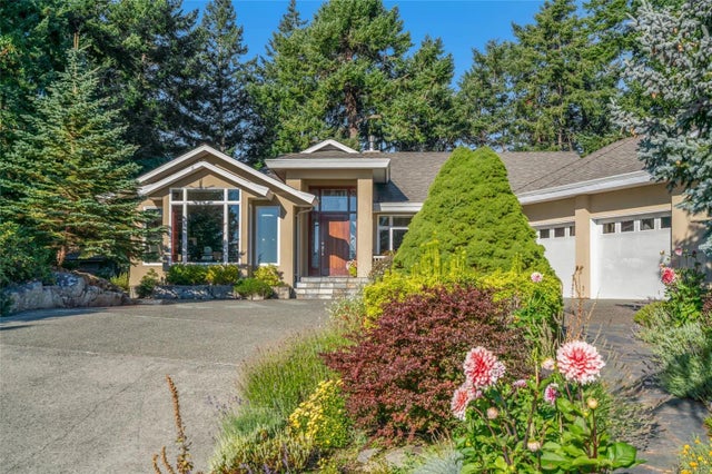 1 of 52 - 3720 Dolphin Dr, Nanoose Bay, BC