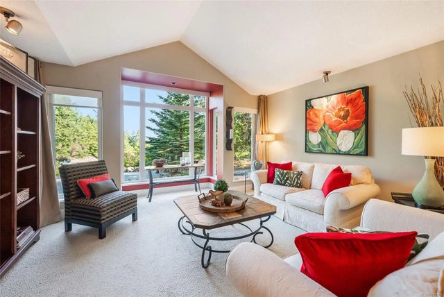 4 of 52 - 3720 Dolphin Dr, Nanoose Bay, BC