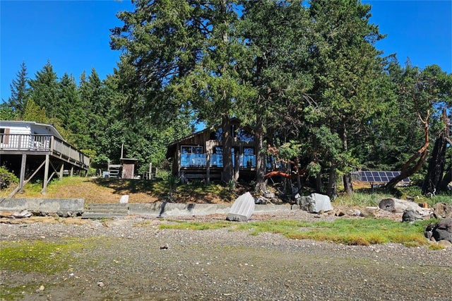 3 of 91 - Lot 4 Maple Bay Rd, Lasqueti Island, BC