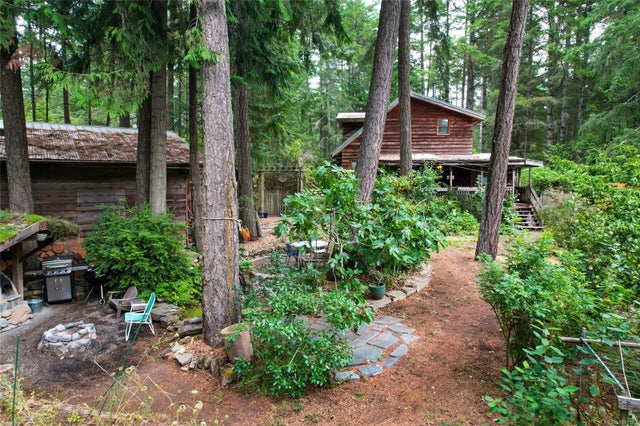 1 of 51 - 620 Gallagher Way, Gabriola Island, BC