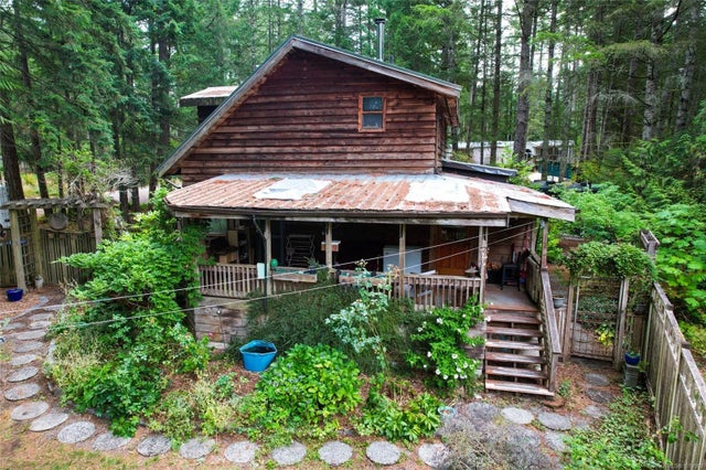 2 of 51 - 620 Gallagher Way, Gabriola Island, BC