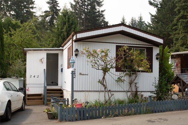 1 of 8 - 2465 Apollo Dr 242, Nanoose Bay, BC