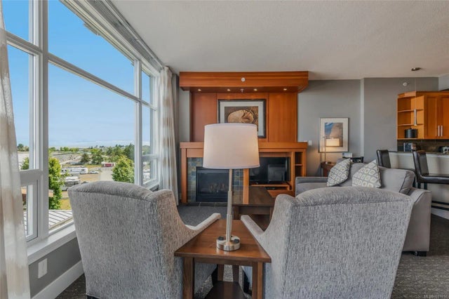 1 of 46 - 181 Beachside Dr 501/502c, Parksville, BC