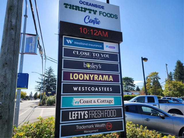 2 of 30 - 280 Island Hwy E 105, Parksville, BC