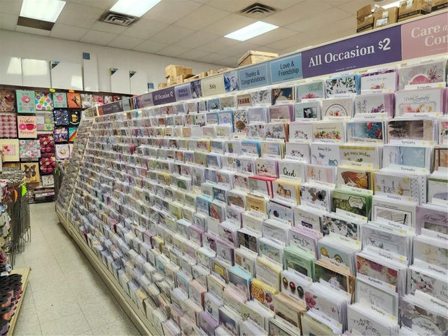 4 of 30 - 280 Island Hwy E 105, Parksville, BC