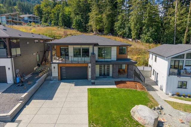 2 of 71 - 405 Colonia Dr S, Ladysmith, BC