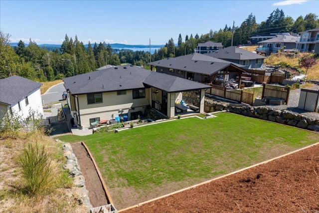 4 of 71 - 405 Colonia Dr S, Ladysmith, BC