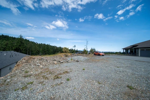 3 of 25 - 104 Bray Rd, Nanaimo, BC
