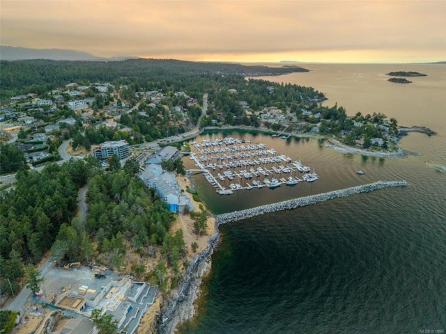 4 of 53 - 3555 Outrigger Rd 403, Nanoose Bay, BC