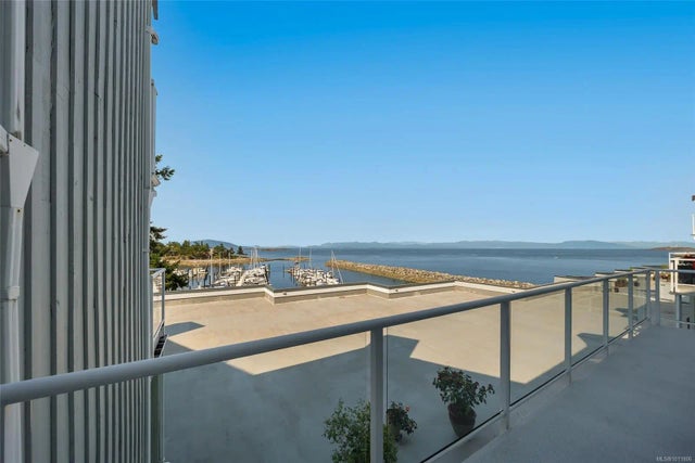 5 of 53 - 3555 Outrigger Rd 403, Nanoose Bay, BC