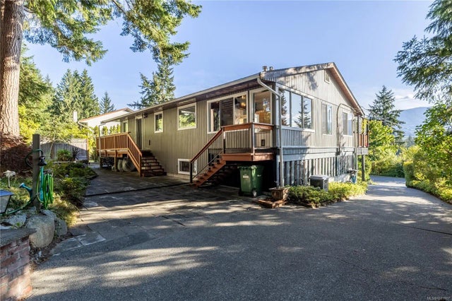3 of 48 - 7692 Tozer Rd, Fanny Bay, BC