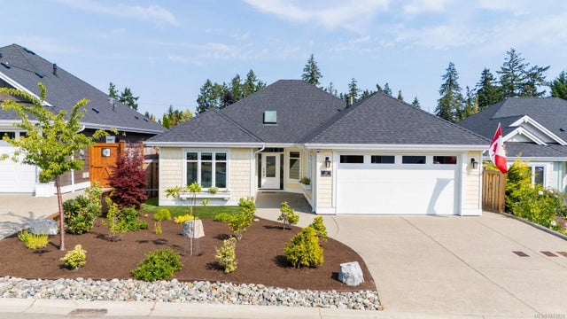 2 of 37 - 559 Rainbow Way, Parksville, BC