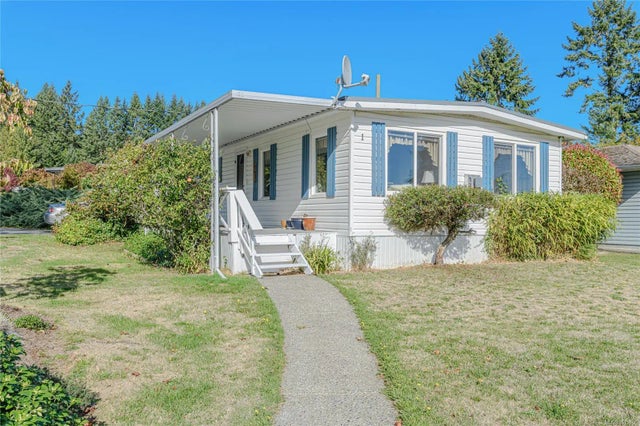 1 of 22 - 135 Brinkworthy Rd 2001, Salt Spring, BC