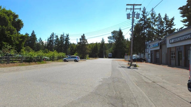 5 of 10 - 1154 Industrial Way, Parksville, BC