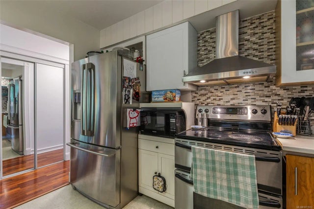 5 of 47 - 43 Roberta Rd E, Nanaimo, BC